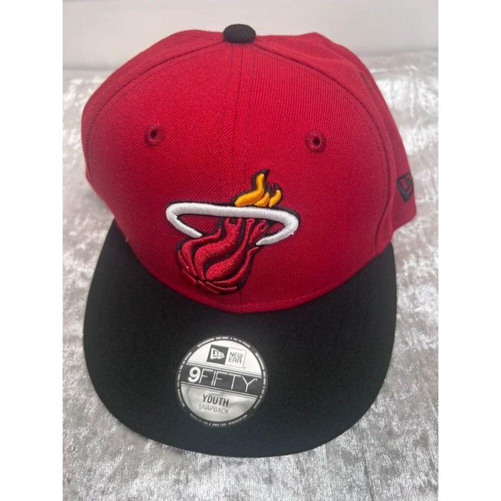New Era Miami Heat Youth 9FIFTY Snapback Hat Red Black NBA